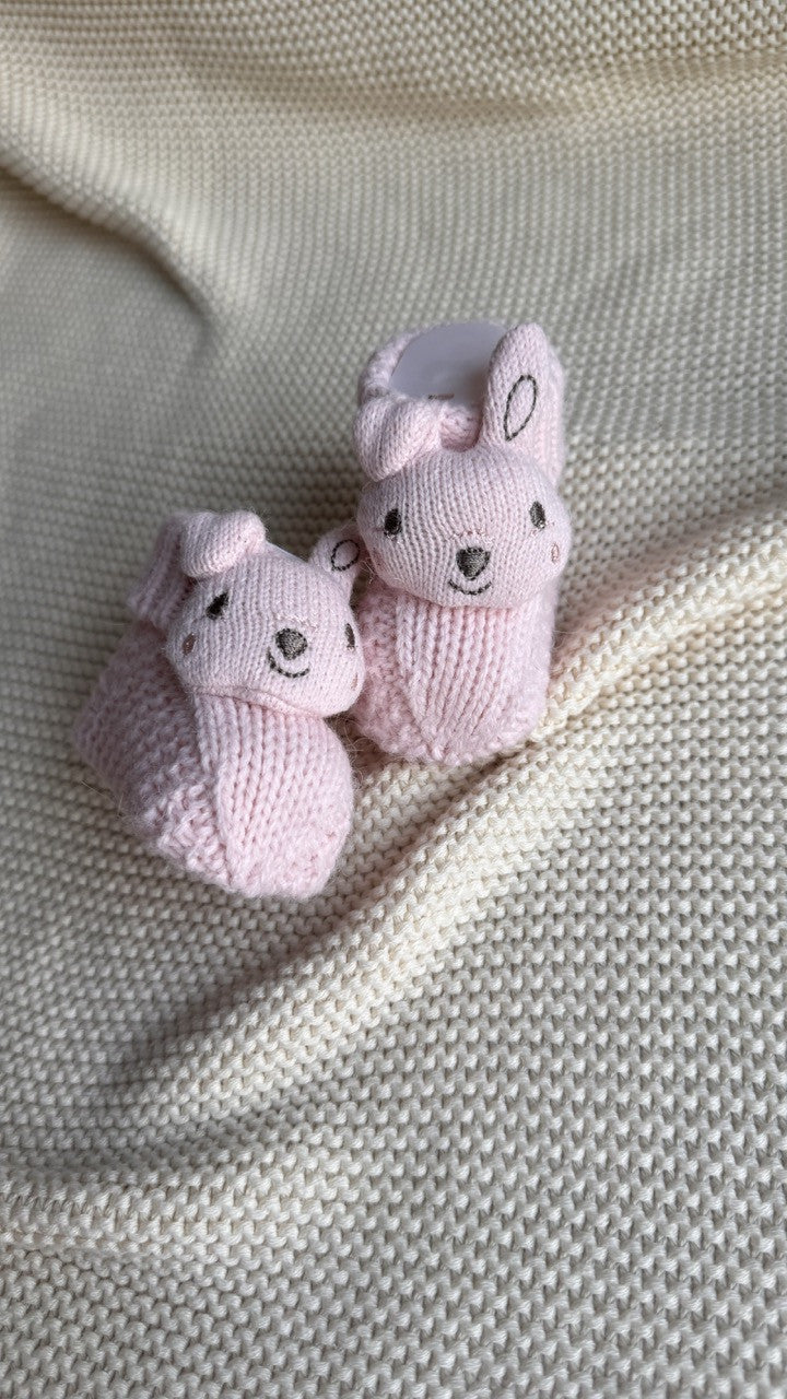Pembe Tavşanlı Çıngıraklı Örgü Patik