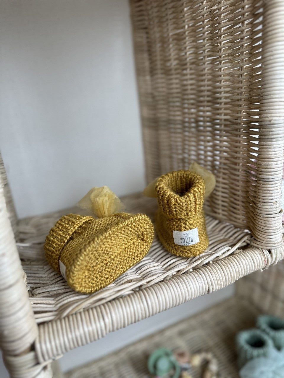 Handmade Tül Fiyonk Detaylı Yeşil Kız Bebek Patik