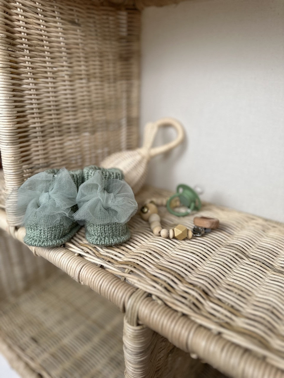 Handmade Tül Fiyonk Detaylı Yeşil Kız Bebek Patik