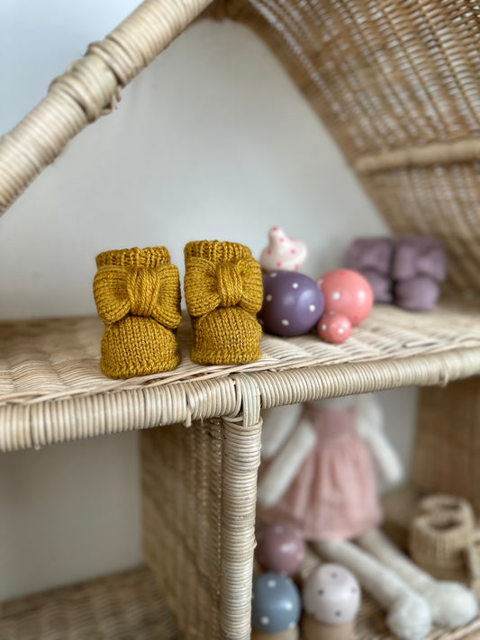 Hardal Handmade Örgü Fiyonk Detaylı Kız Bebek Patik