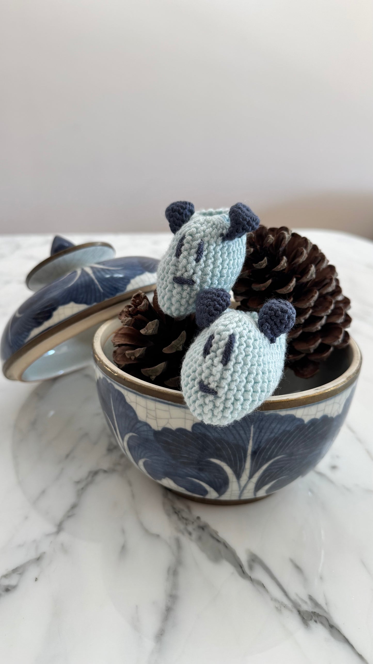 Mavi Handmade Kulak Figürlü Bebek Patiği
