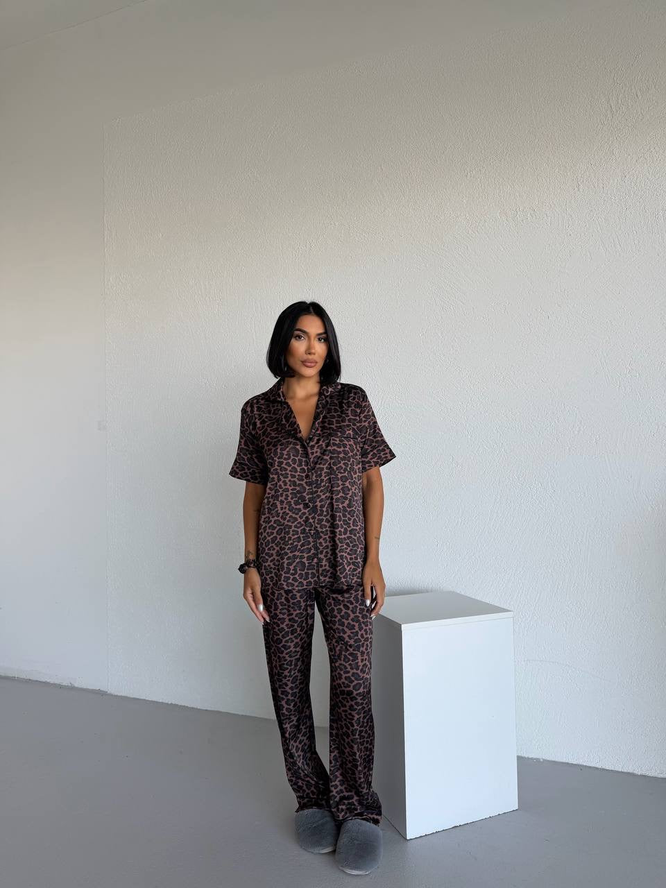LÉONA | Premium Armani Saten Leopar Desenli Pijama Takımı