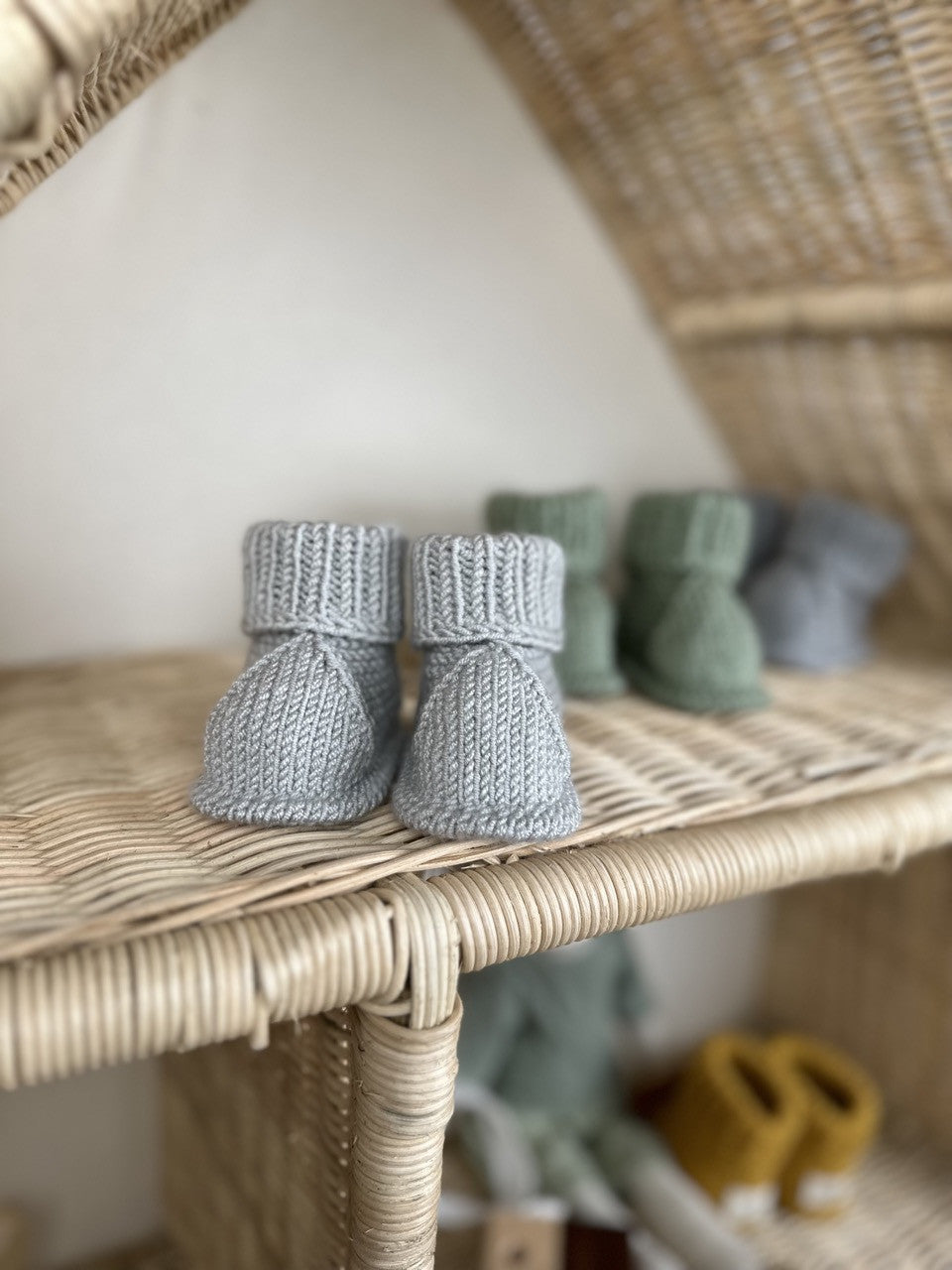 Açık Gri Handmade Katlama Detaylı Örgü Patik
