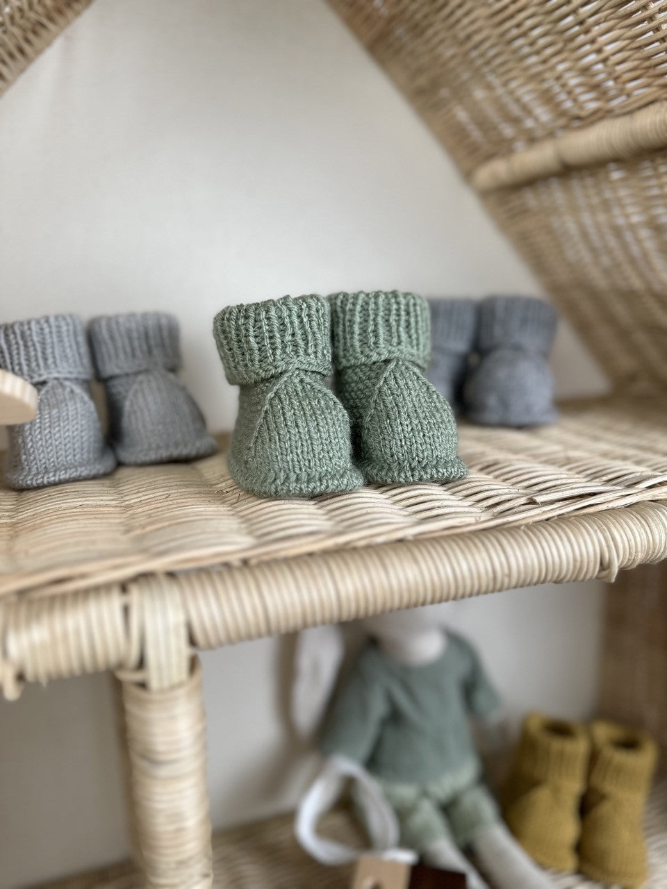 Yeşil Handmade Katlama Detaylı Örgü Patik