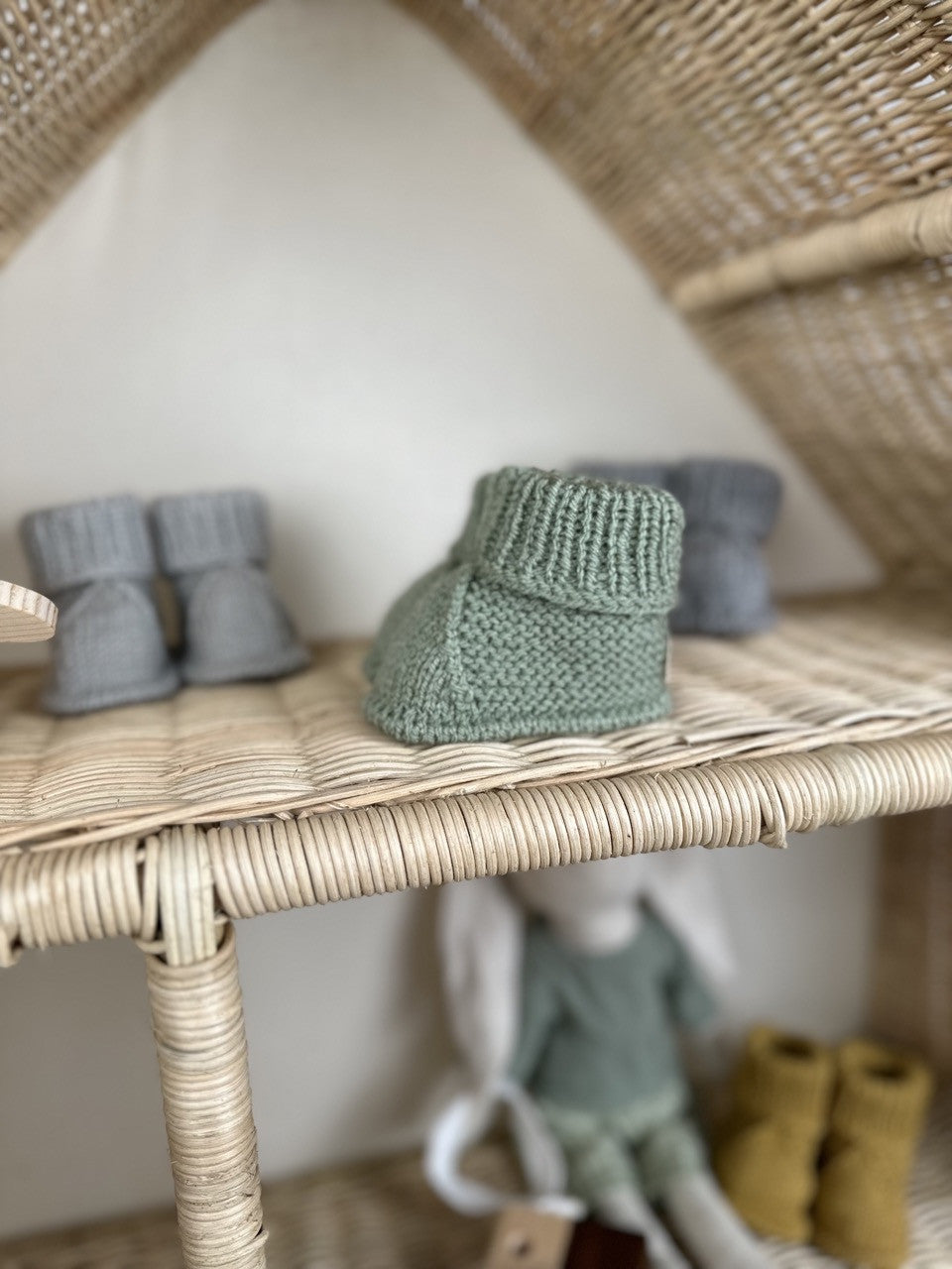 Yeşil Handmade Katlama Detaylı Örgü Patik