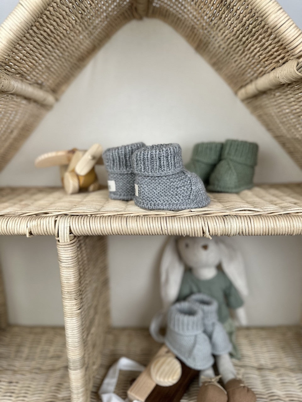 Gri Handmade Katlama Detaylı Örgü Patik