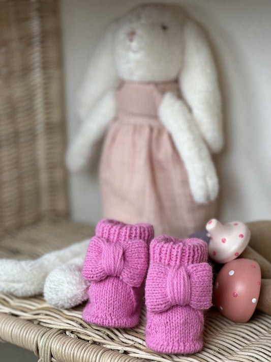 Pembe Handmade Örgü Fiyonk Detaylı Kız Bebek Patik