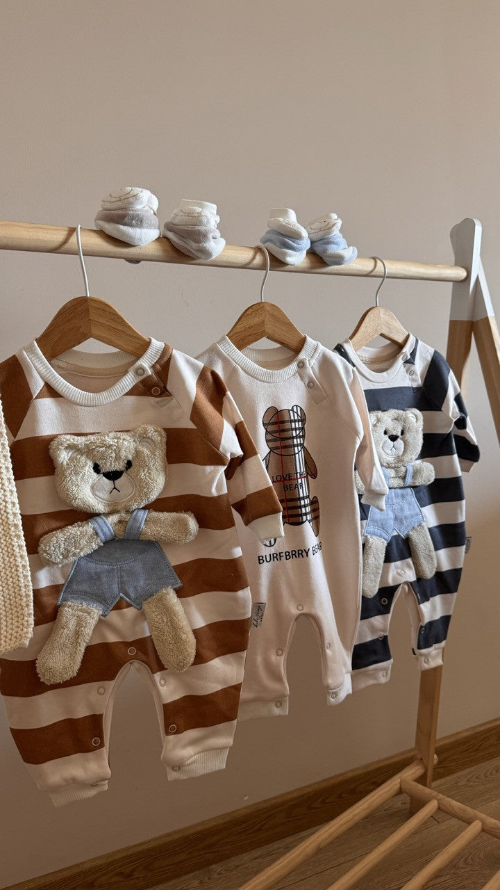 Kahverengi Çizgili Peluş Ayıcıklı Erkek Bebek Tulum