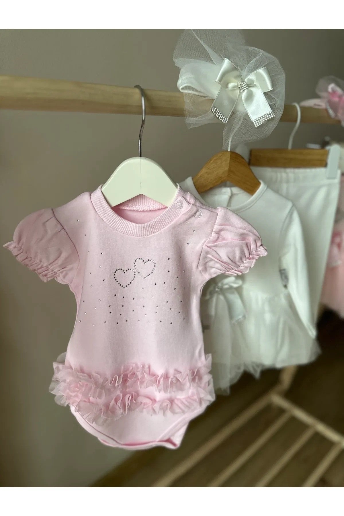 Pembe Tül Detaylı Kız Bebek Çıtçıtlı Body