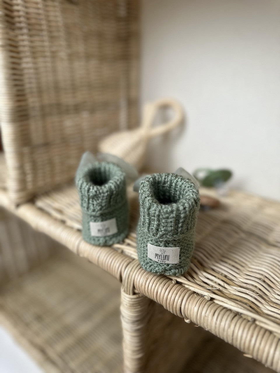 Handmade Tül Fiyonk Detaylı Yeşil Kız Bebek Patik