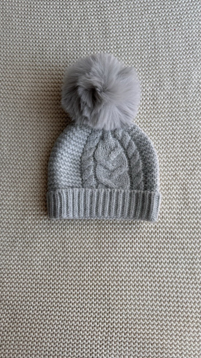 Ponponlu Saç Örgü Triko Bebek Beresi