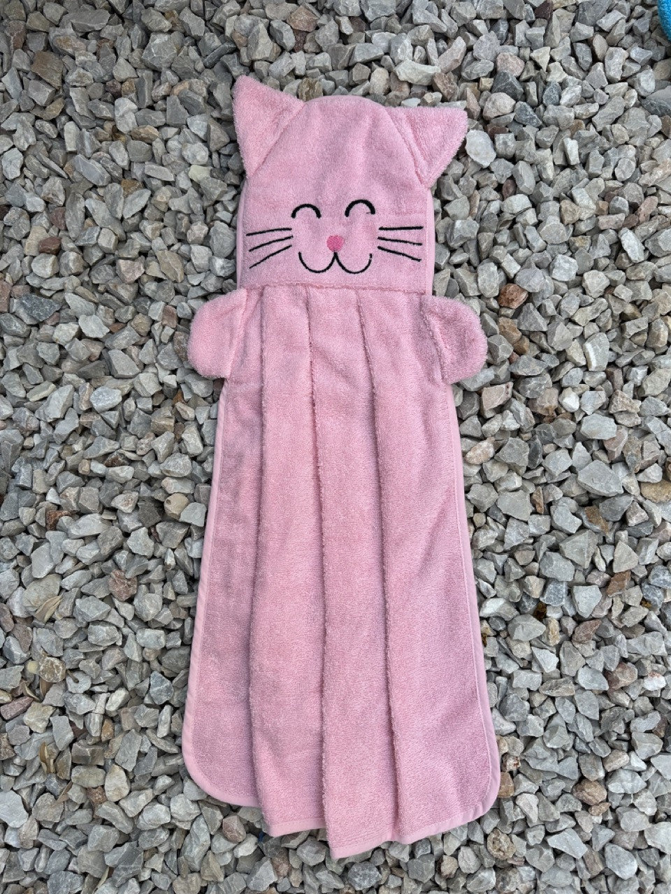 Pembe Hayvan Figürlü Eğlenceli Çocuk Havlusu