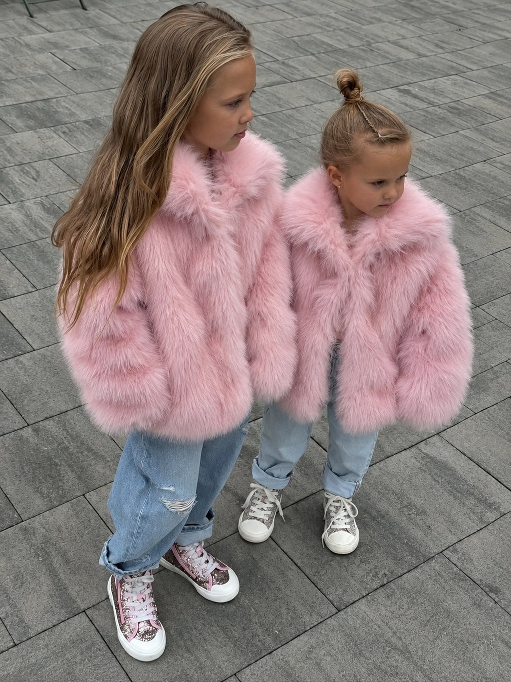 Kız Çocuk Pembe Peluş Kürk Mont
