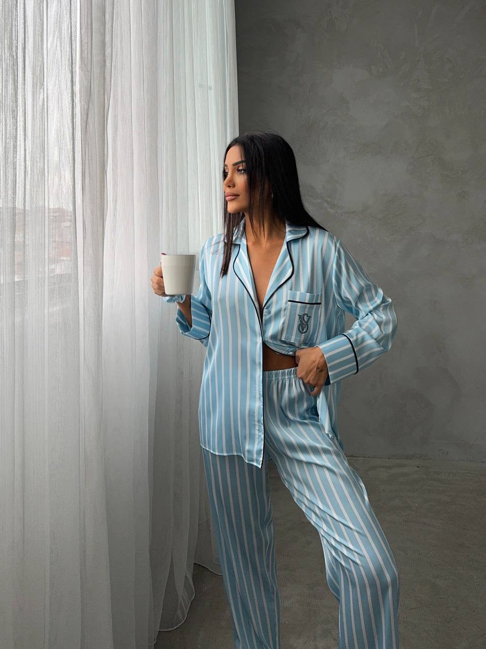 Kadın Mavi Çizgili Vs Saten Pijama Takımı