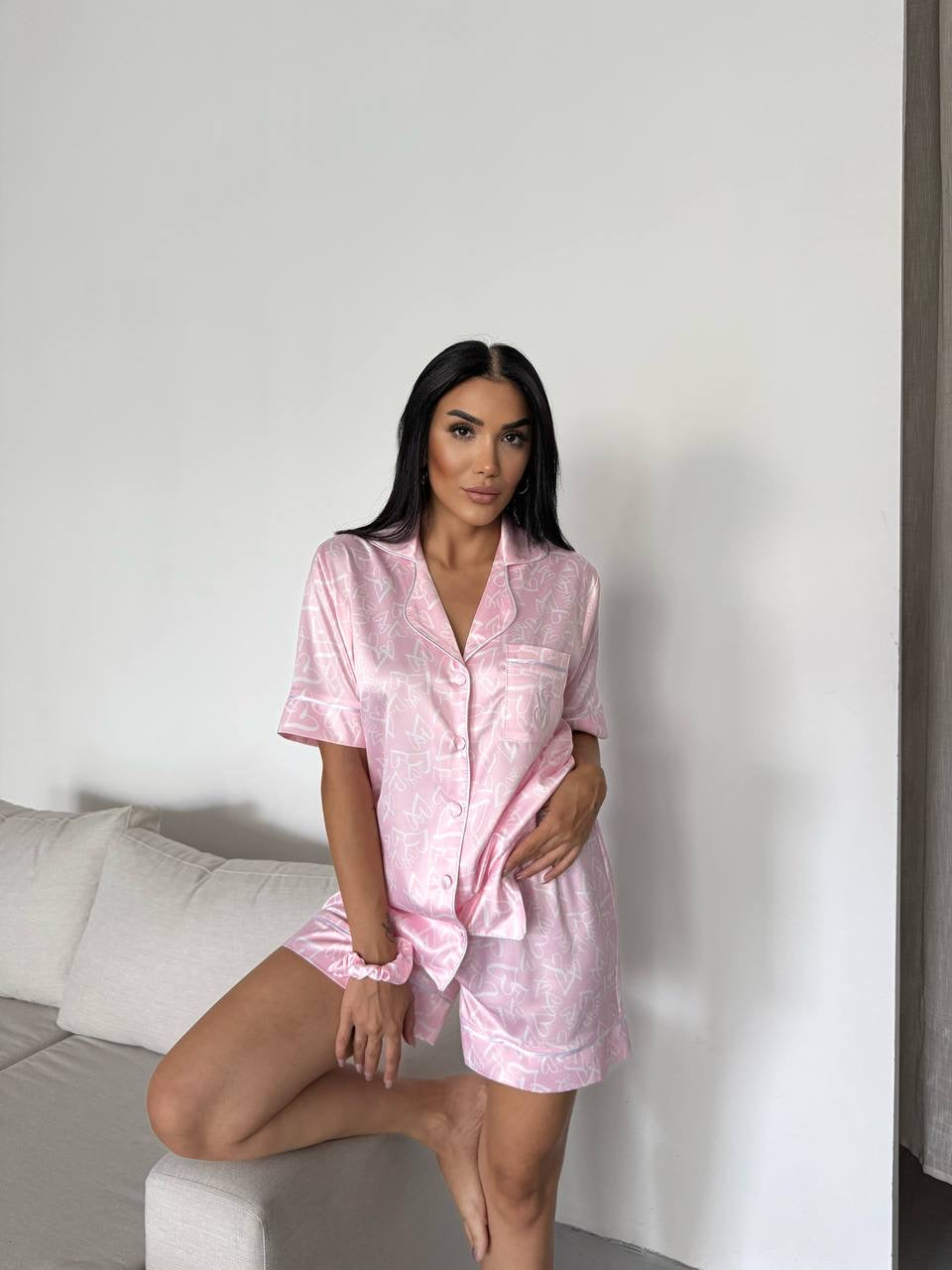 Toz Pembe Kalp Desen Saten Vs Kadın Pijama Takımı