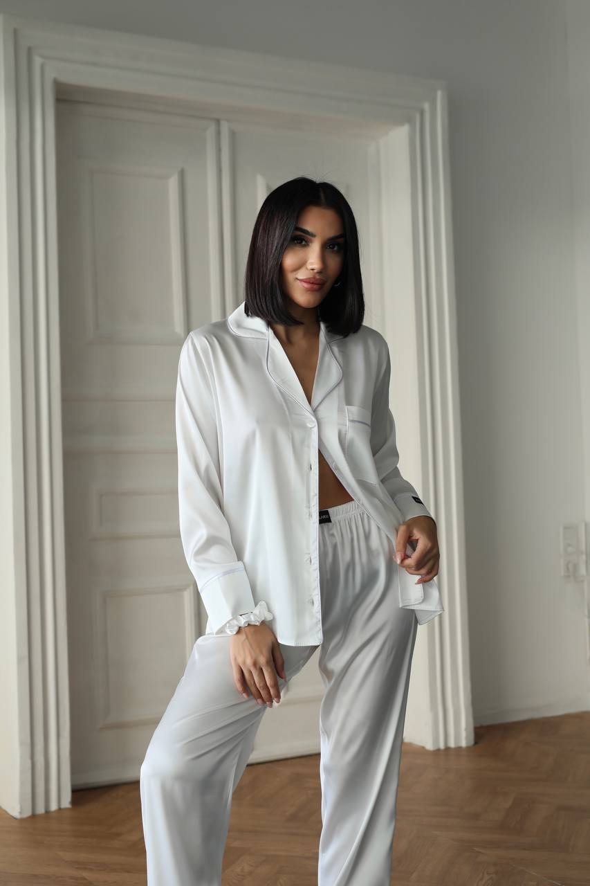 Beyaz Saten Kadın Pijama Takımı