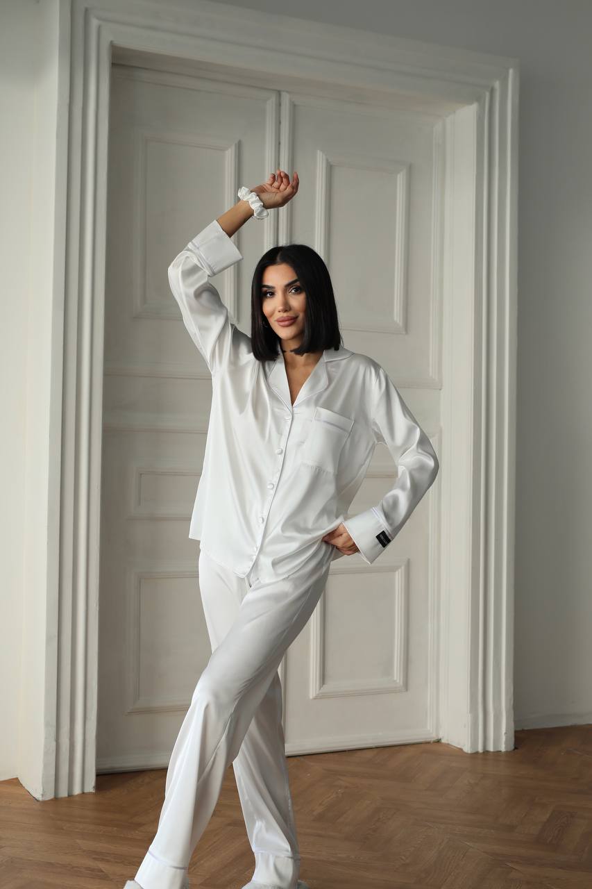Beyaz Saten Kadın Pijama Takımı