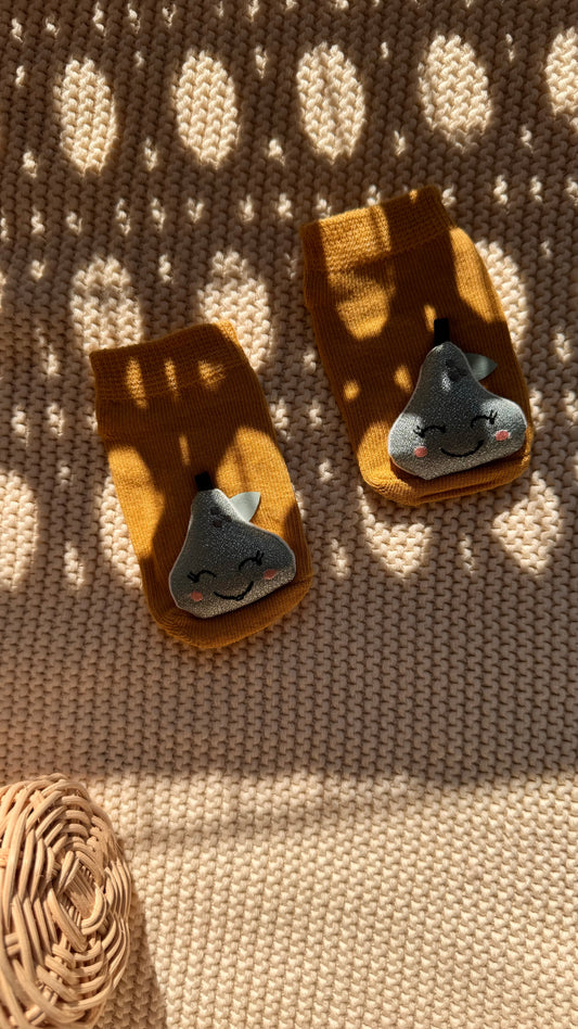Peluş 3d Armut Oyuncaklı Eğlenceli Bebek Çorabı