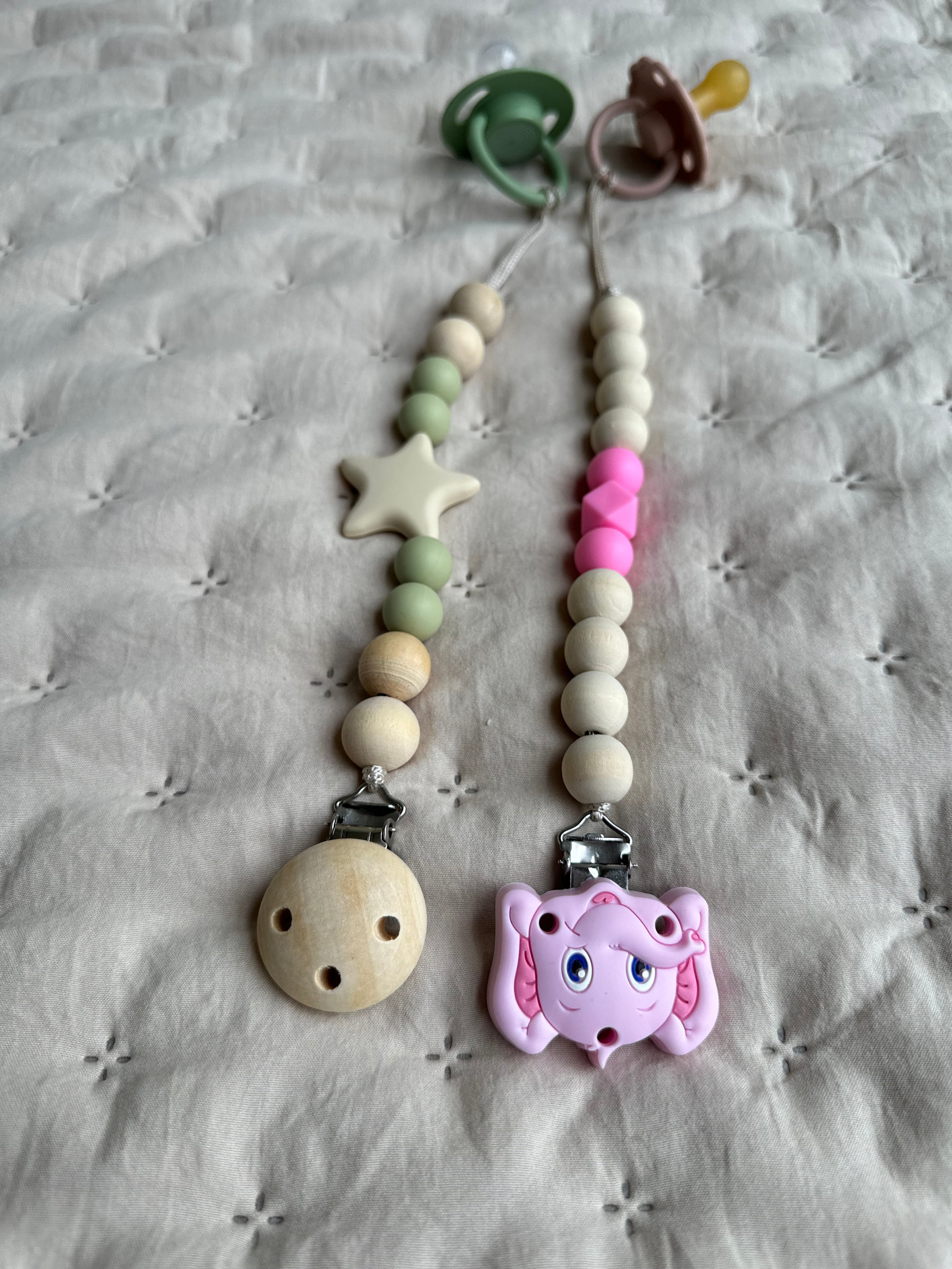 Yıldız Figürlü Silikon Boncuklu Emzik Zinciri