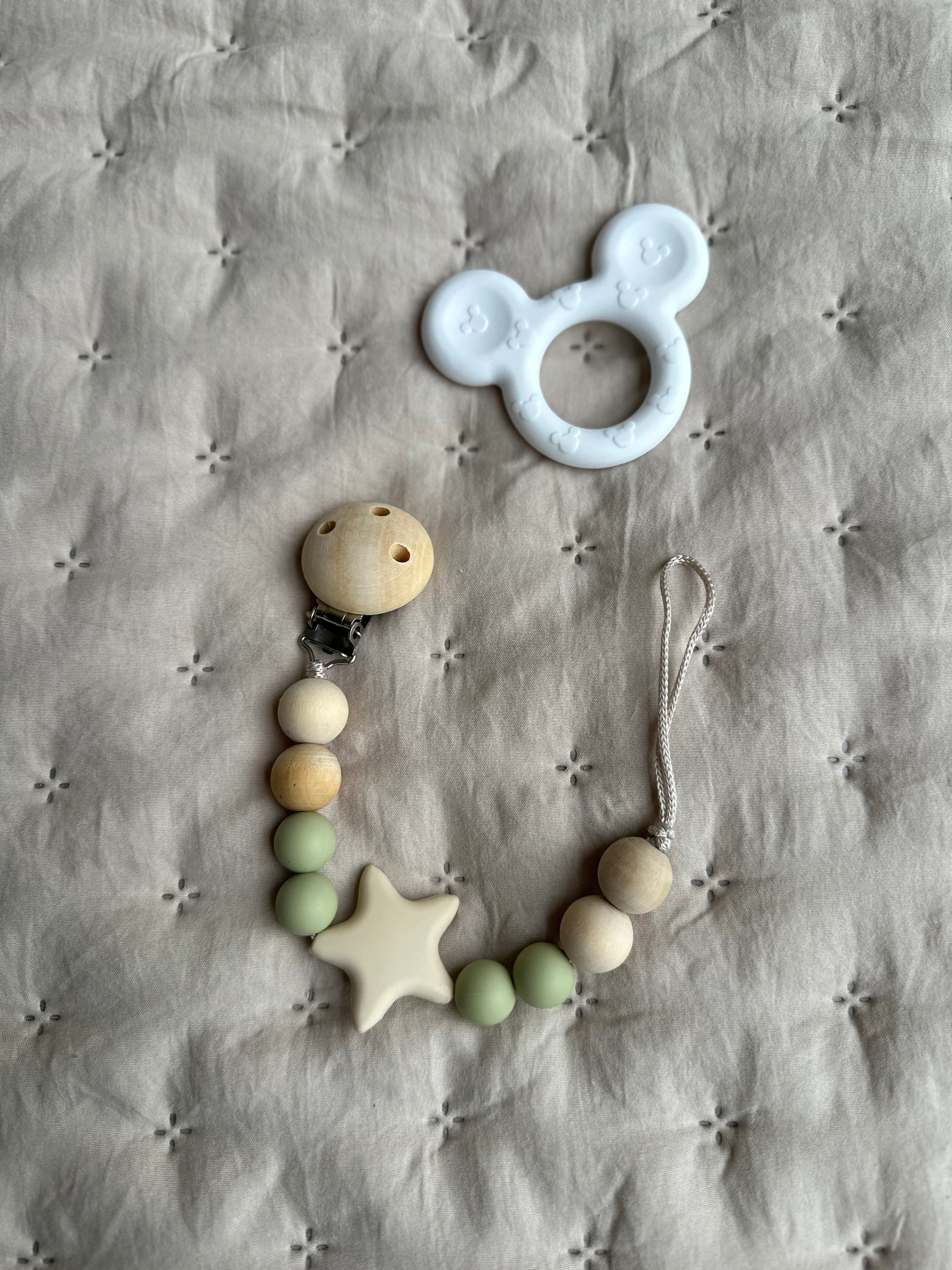 Yıldız Figürlü Silikon Boncuklu Emzik Zinciri