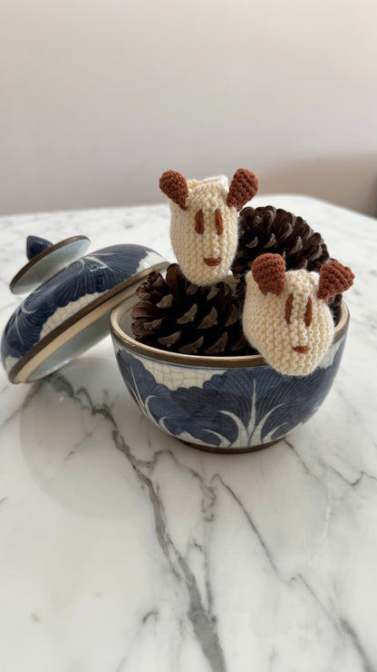 Krem Handmade Kulak Figürlü Bebek Patiği