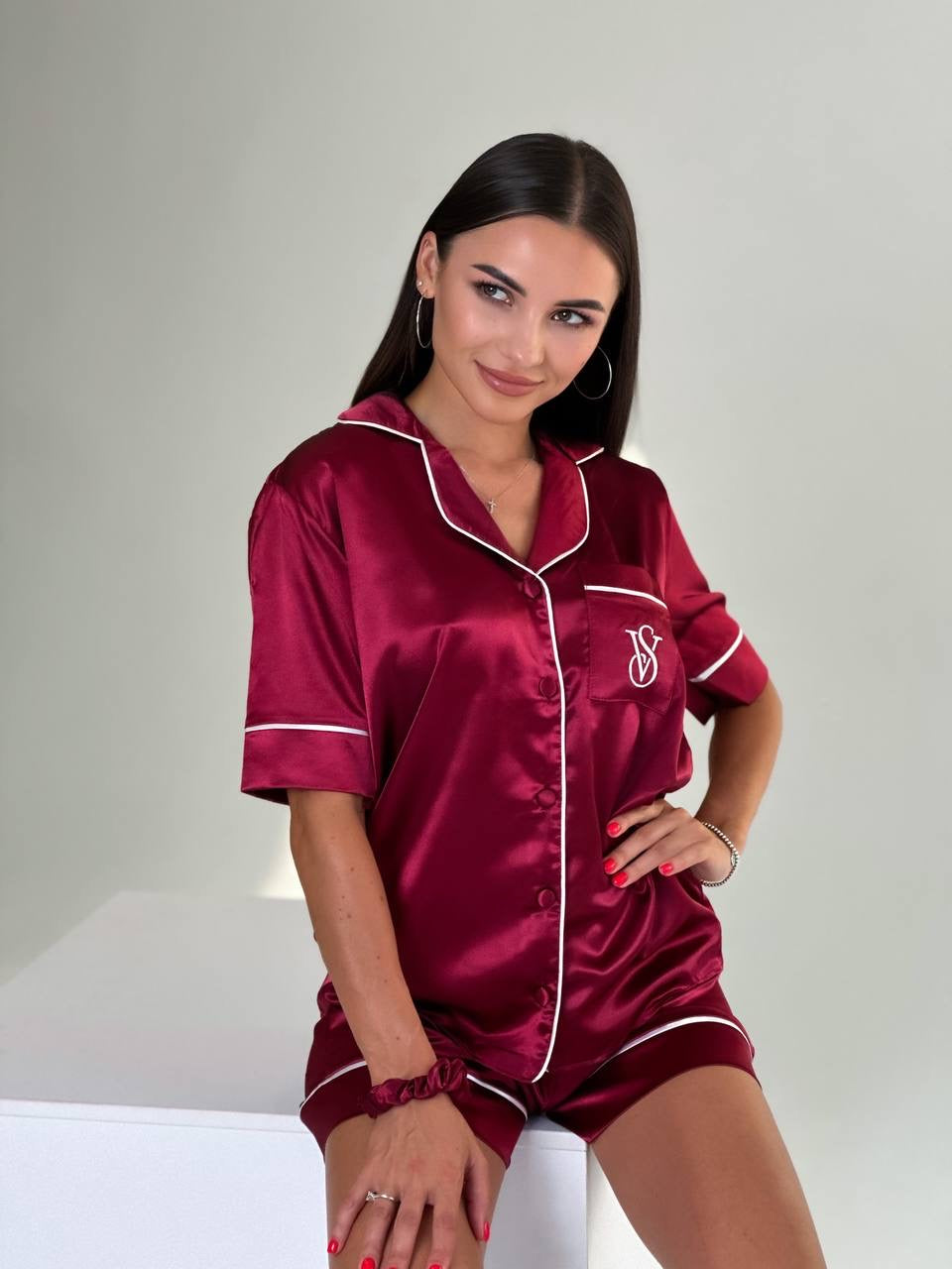Vişne Çürüğü Saten Gömlek Şortlu VS Kadın Pijama Takımı