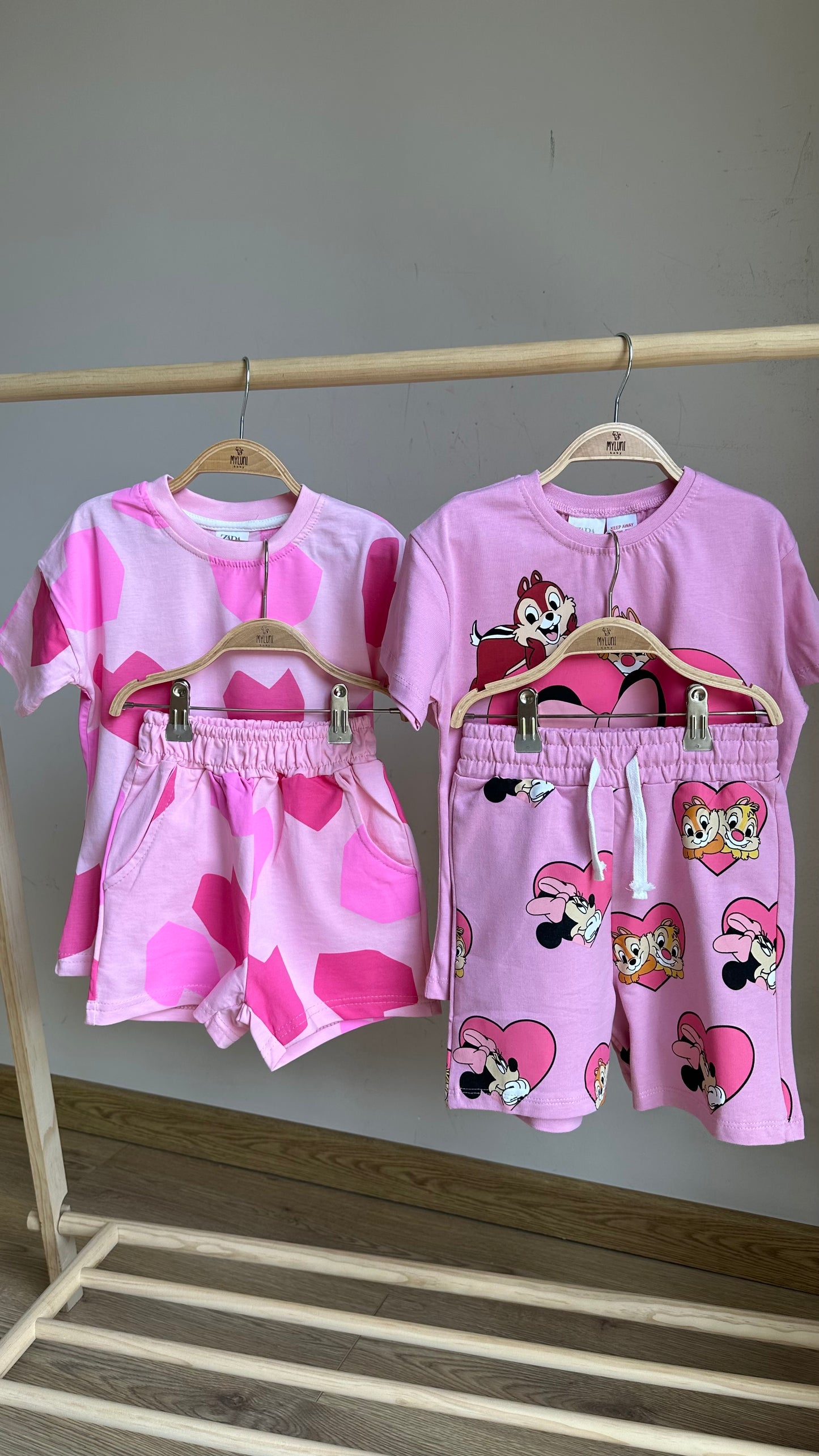 Pembe Disney Baskılı Kız Bebek Şortlu Takım