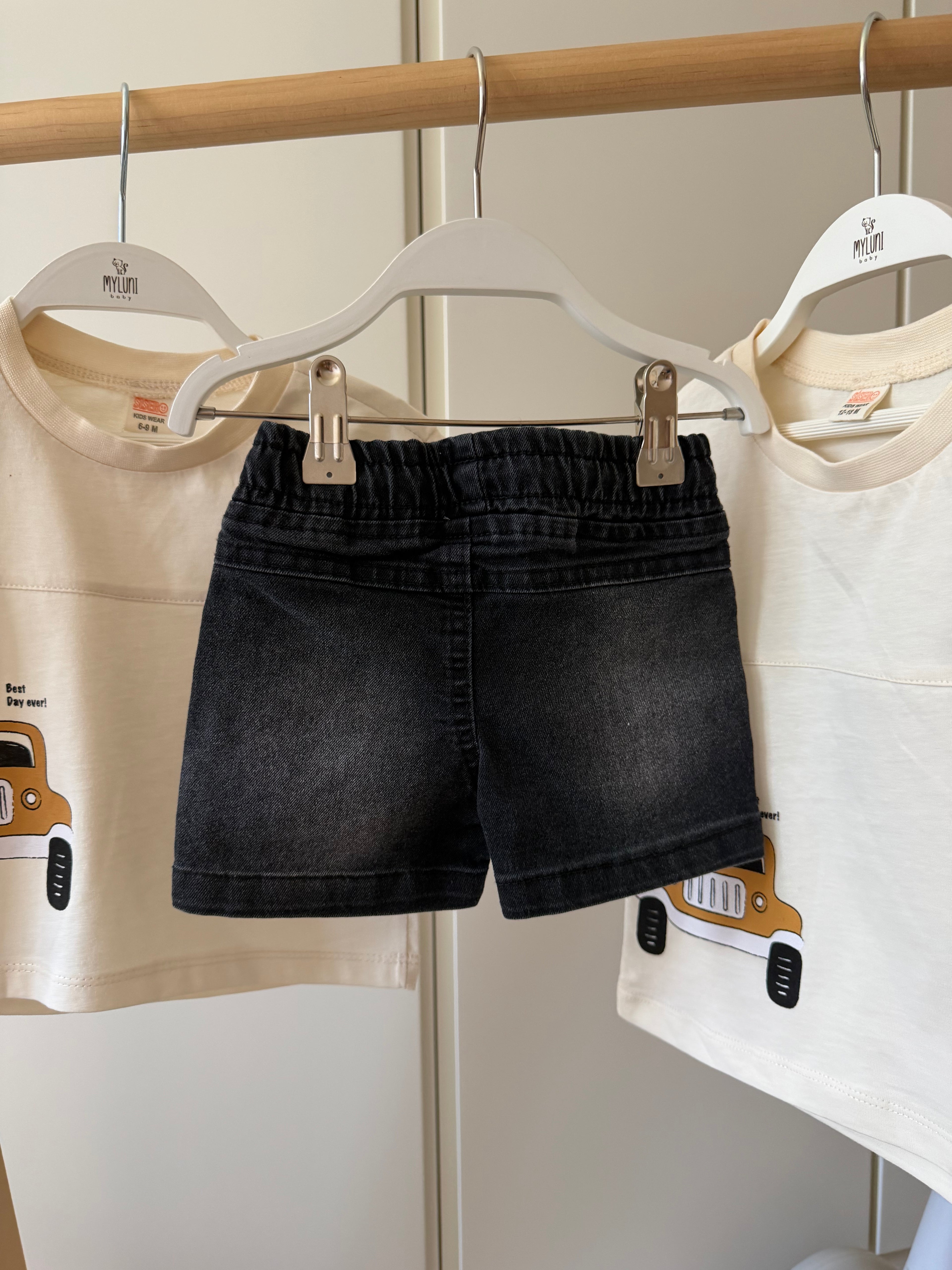 Araba Baskılı Denim Şortlu Erkek Bebek Takım