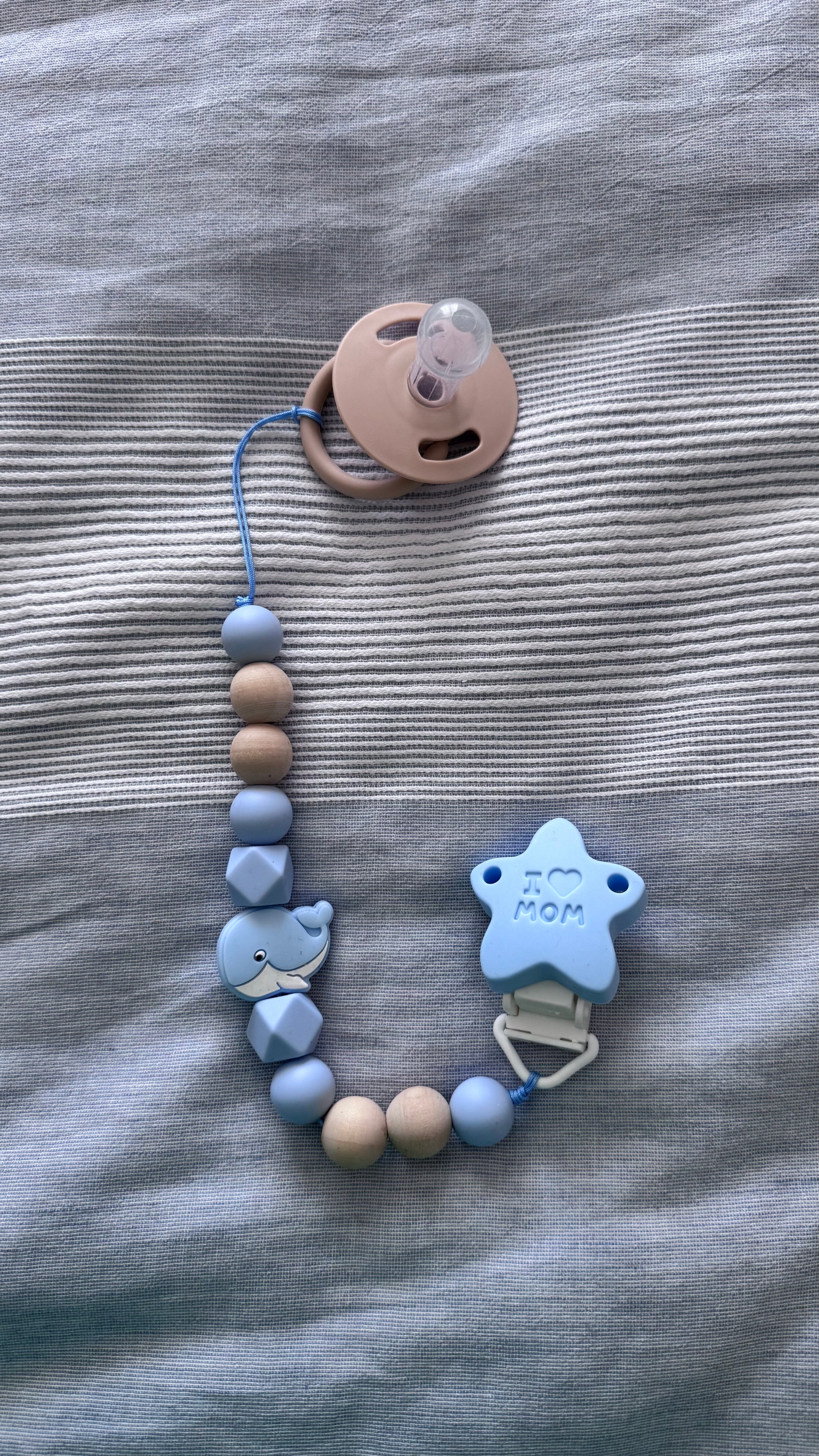 ''I Mum'' Figürlü Silikon Boncuklu Emzik Zinciri