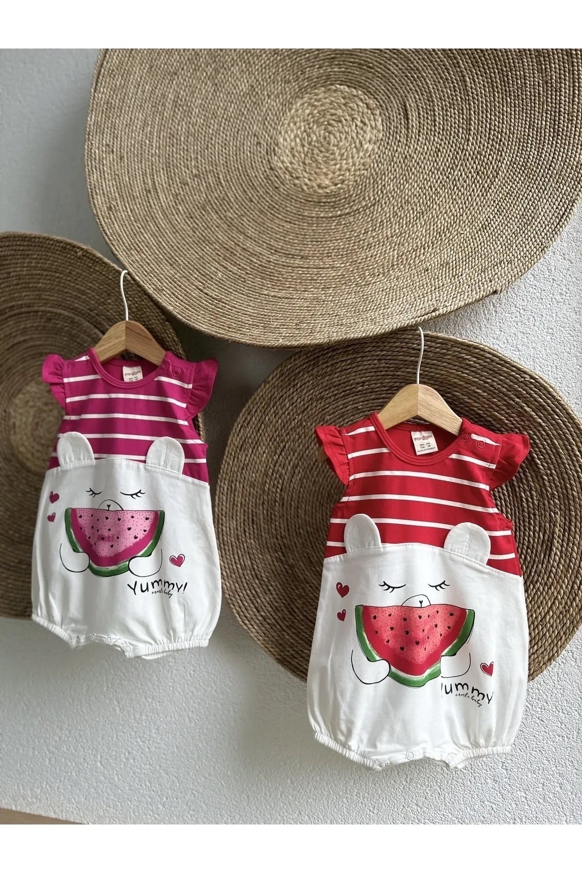 Kırmızı Karpuz Baskılı Kız Bebek Çıtçıtlı Body